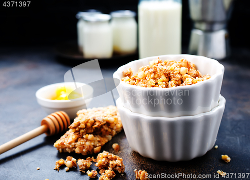 Image of granola