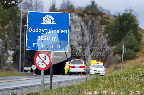 Image of Closed Tunnel