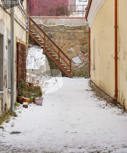 Image of courtyard in old town