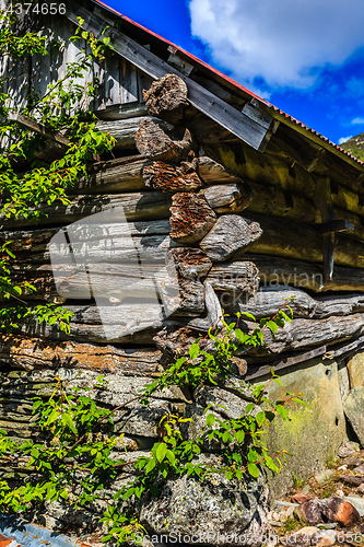 Image of An old building of an old notched seals in beautiful natural sur