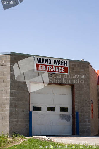 Image of Car Wash Entrance