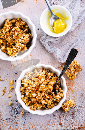 Image of granola