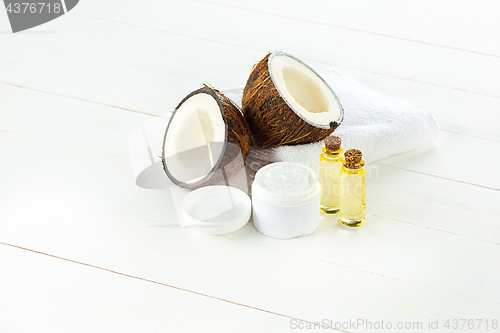 Image of Natural coconut oil