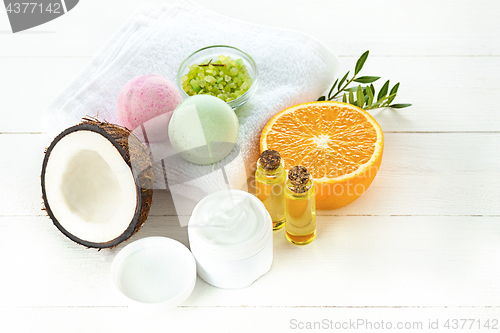 Image of Natural coconut oil