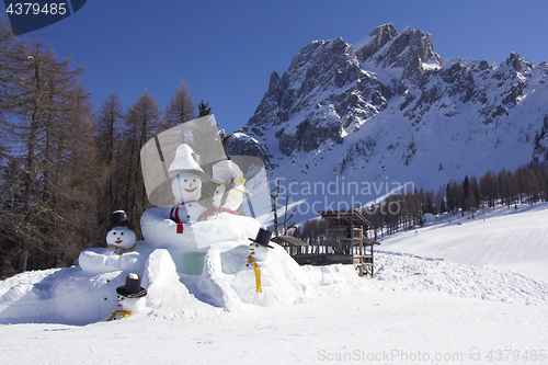 Image of Two big snowmen at the Sexten ski resort in Italy