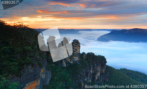 Image of Scenic sunrise Three Sisters Echo Point Blue Mountains Australia