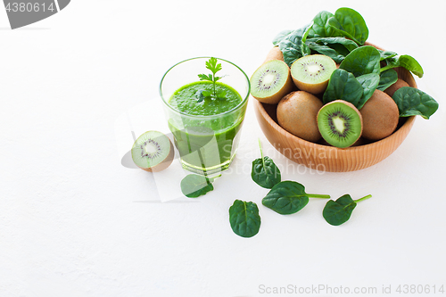 Image of glass of green smoothie