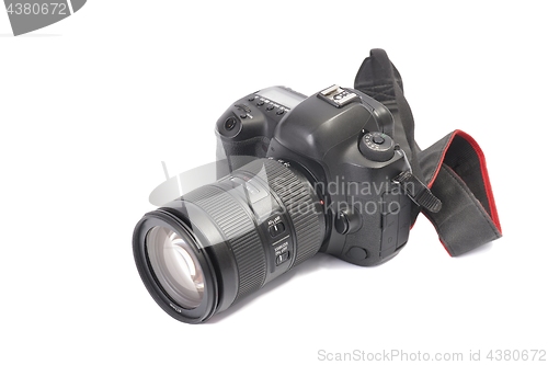 Image of DSLR camre in white background