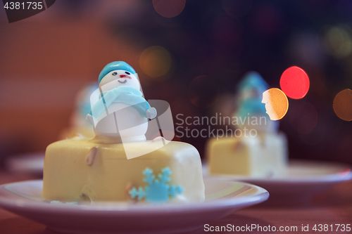 Image of Christmas dessert with snowman