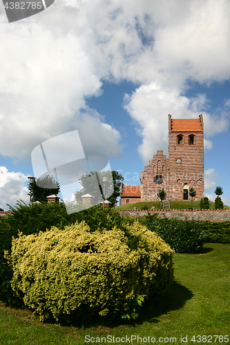 Image of Kregme Church in 2004