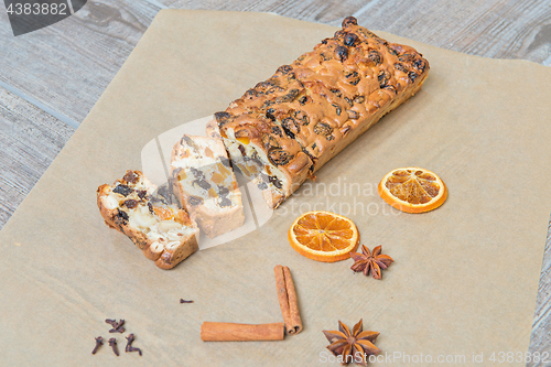 Image of Christmas cake on the table