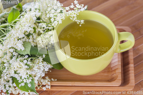 Image of cup of elderflower tea 