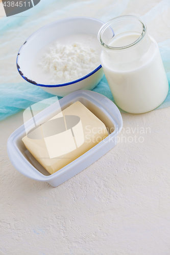 Image of butter milk and cottage cheese