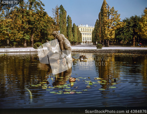 Image of Palace Schonbrunn in Vienna, Austria