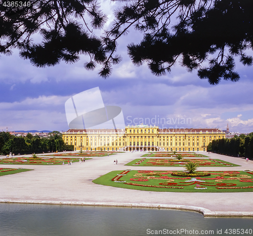 Image of Palace Schonbrunn in Vienna, Austria