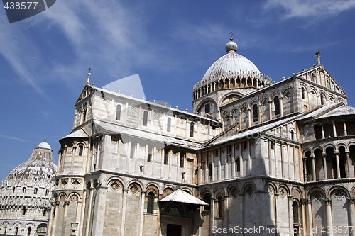 Image of exterior of the duomo with the baptistry behind
