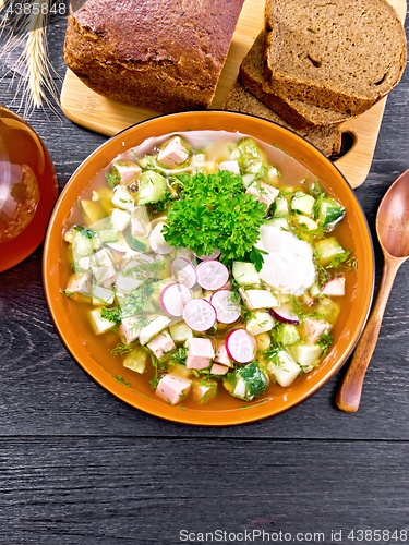 Image of Okroshka in bowl on board top