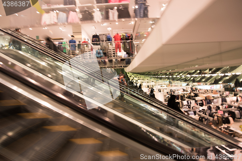 Image of photographer at the mall