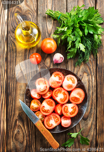 Image of fresh tomato 