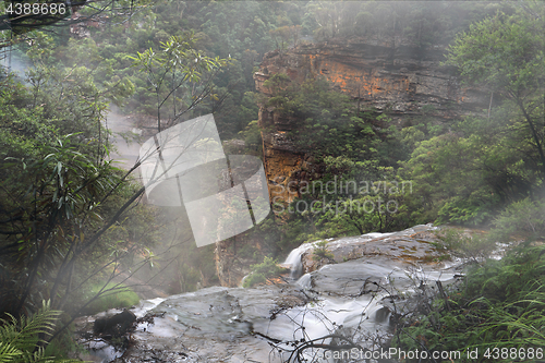 Image of Flowing over the ledge at Wentworth Falls