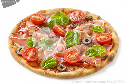 Image of Freshly baked pizza