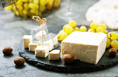 Image of cheese and grape