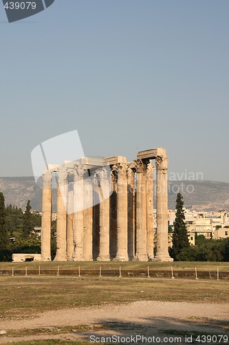 Image of temple of zeus vertical