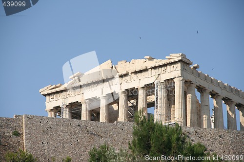 Image of blue sky and parthenon