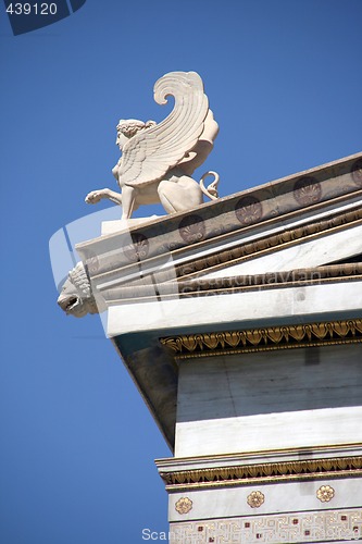 Image of shinx statue detail