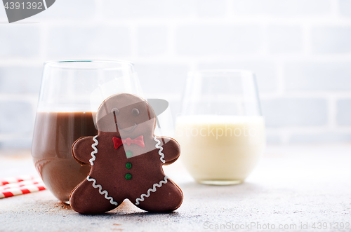 Image of cocoa drink and gingerbread 