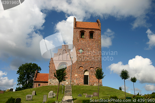 Image of Kregme Church in 2004