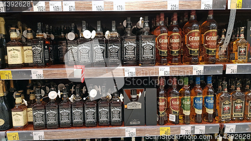 Image of Whisky store shelfs