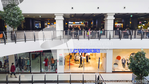 Image of Fashion store and restaurants in a shopping mall