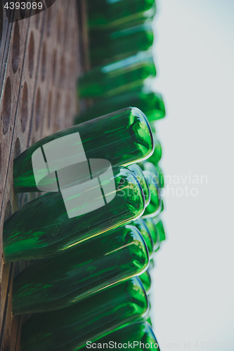 Image of Empty green bottle pattern 