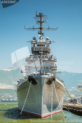 Image of The cruiser Mikhail Kutuzov at the dock in Novorossiysk. 