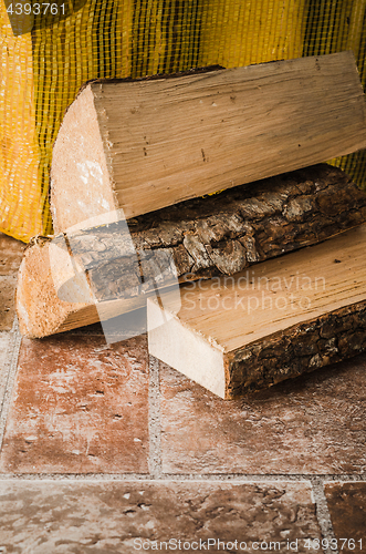 Image of  firewood, close-up