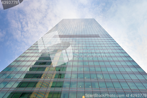 Image of Singapore skyscraper close-up 