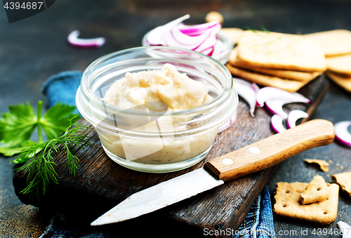 Image of lard with garlic