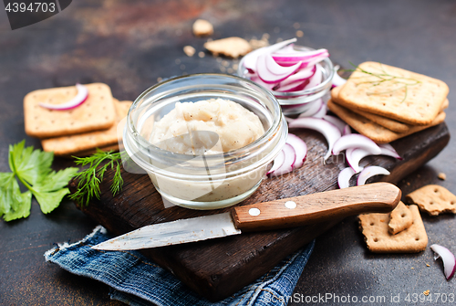 Image of lard with garlic