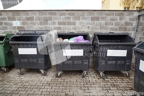 Image of Dust bin containers