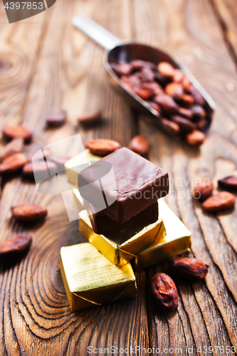 Image of chocolate and cocoa beans