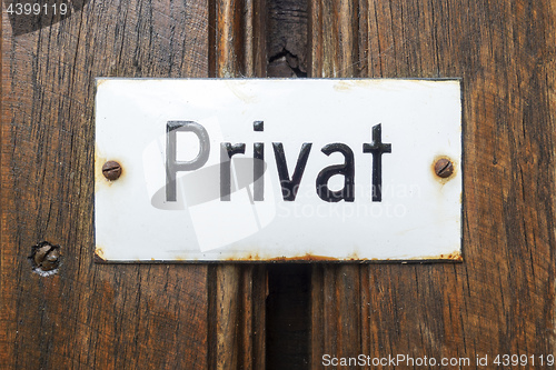 Image of private sign in german language