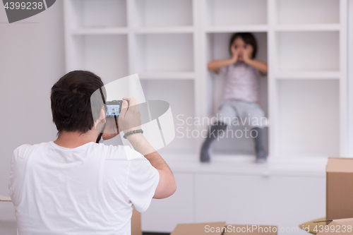 Image of Photoshooting with kid model