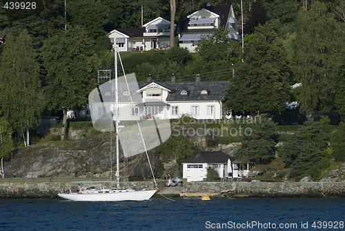 Image of Luxury living by the sea