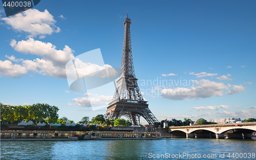 Image of River and bridge in Paris