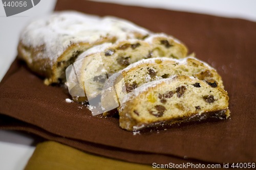 Image of baked cake with raisins