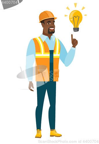 Image of Builder pointing at bright idea light bulb.