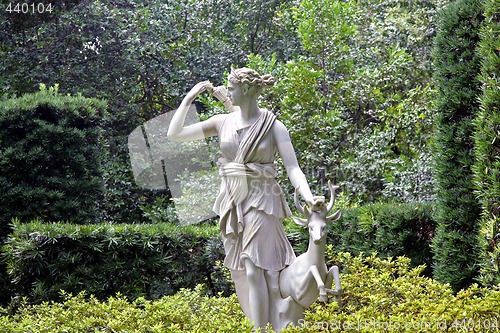 Image of White Female Statue