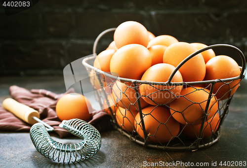 Image of raw eggs