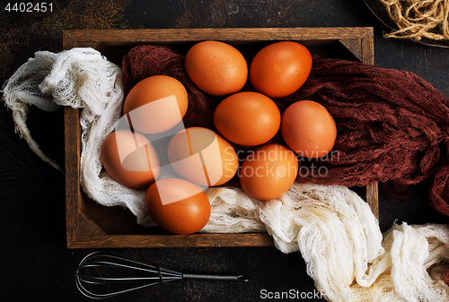 Image of raw eggs